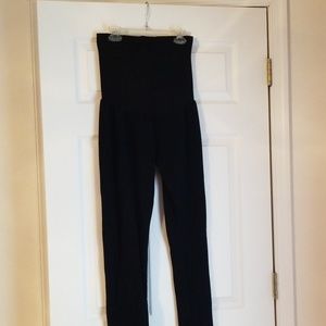 Pregnancy stretch pants